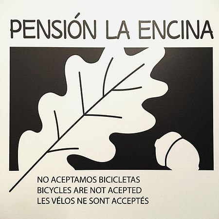 Pension La Encina ซานโตโดมิงโก เดลา กัลซาดา ภายนอก รูปภาพ