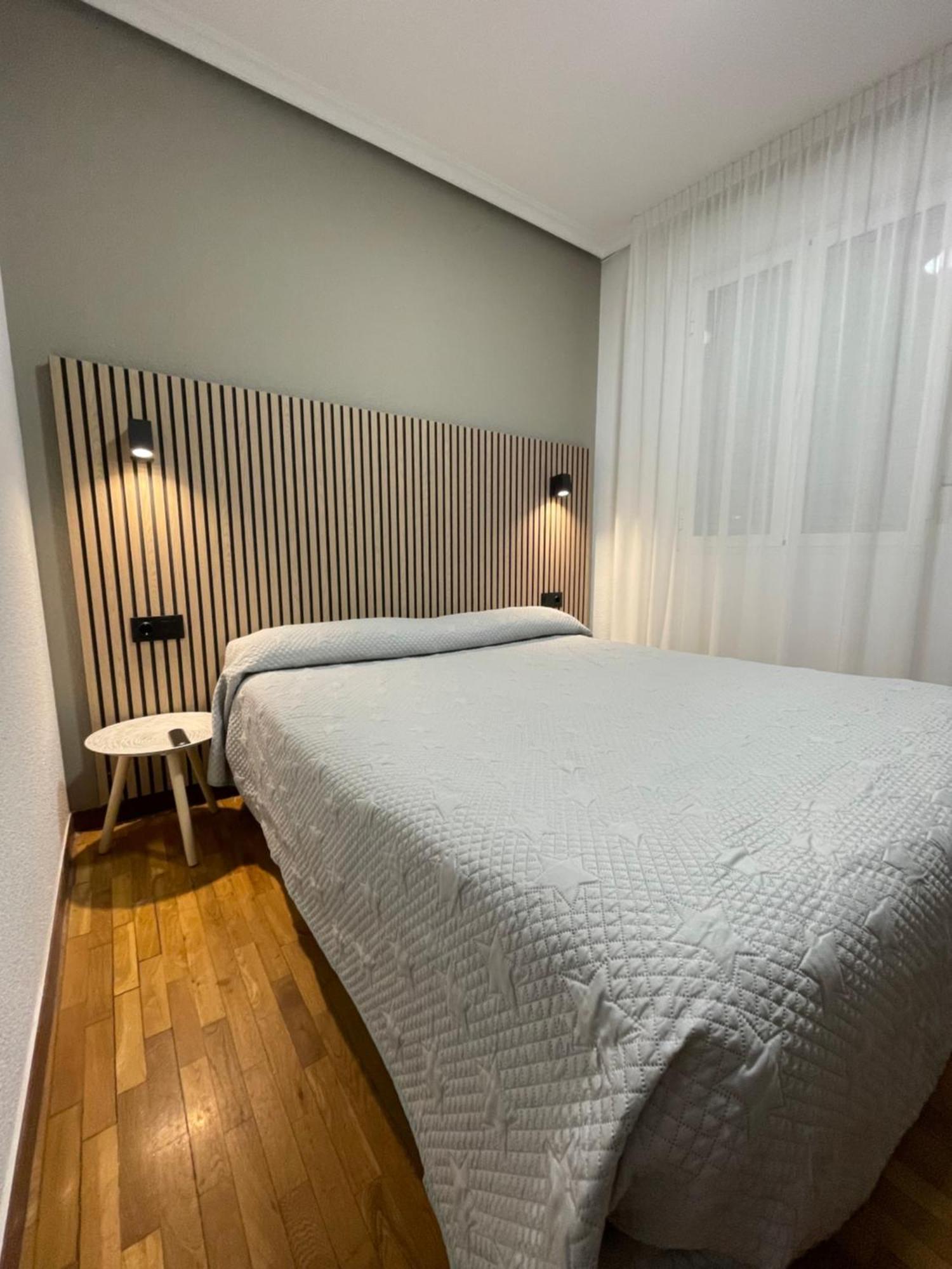 Pension La Encina ซานโตโดมิงโก เดลา กัลซาดา ภายนอก รูปภาพ